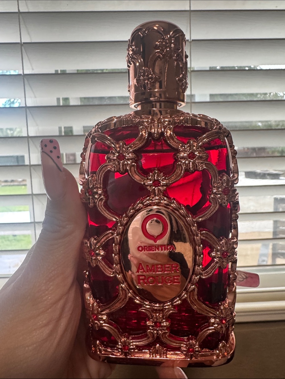 AMBER ROUGE - Picture 3 of 4
